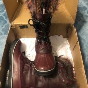 Sorel Joan of Arctic boots NWT